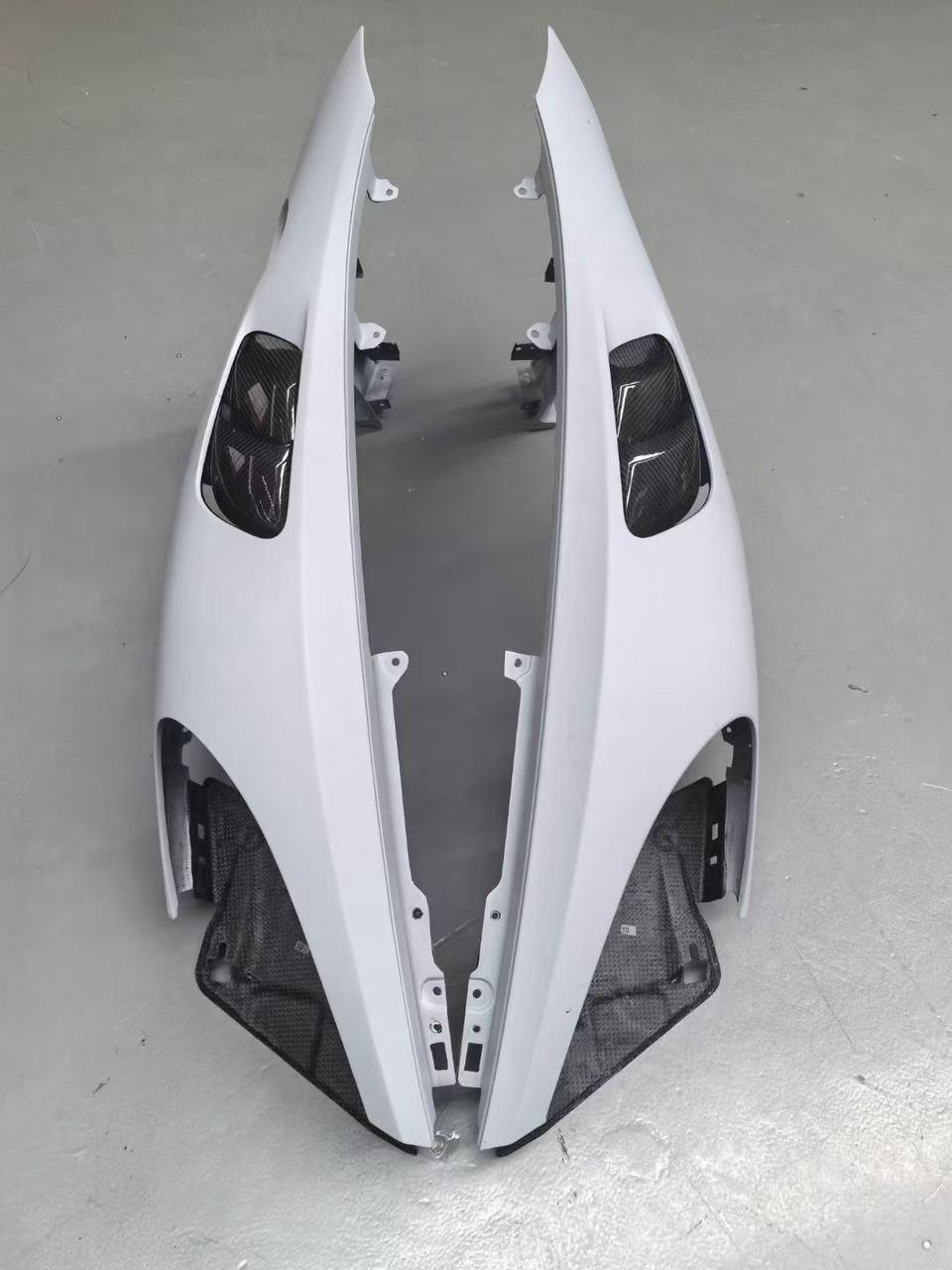 Full DRY Carbon Fiber Full Body Kit For Porsche 718 Upgrade to GT4