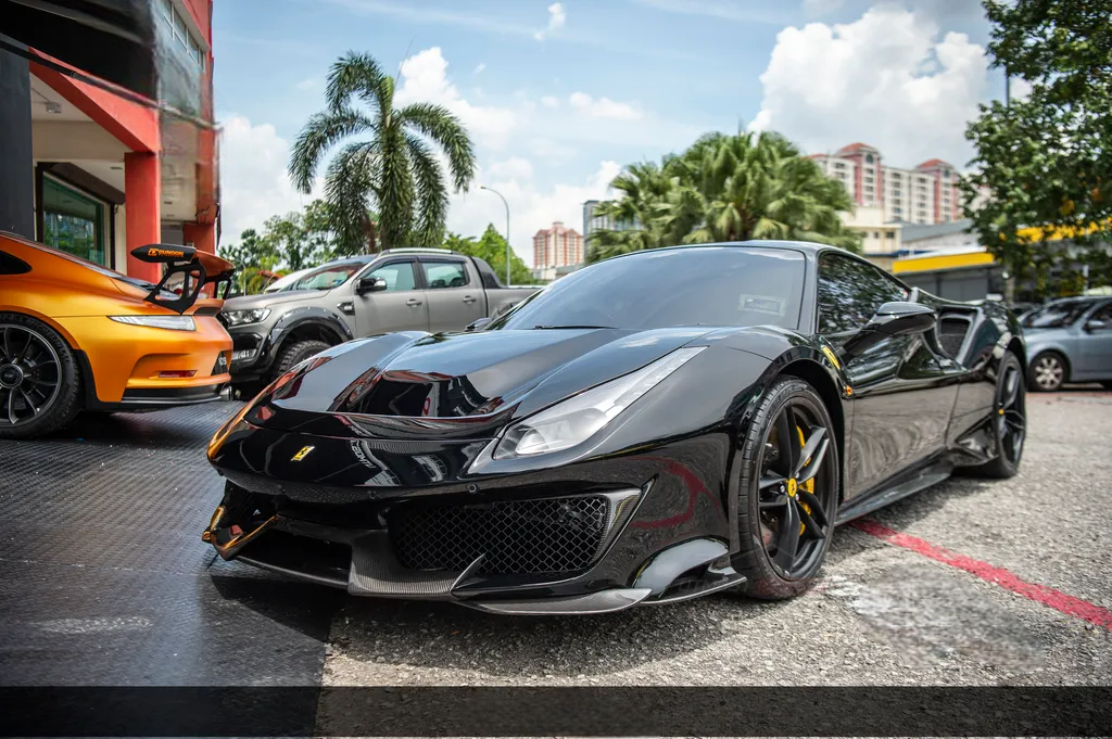 FERRARI 488 PISTA BODYKIT