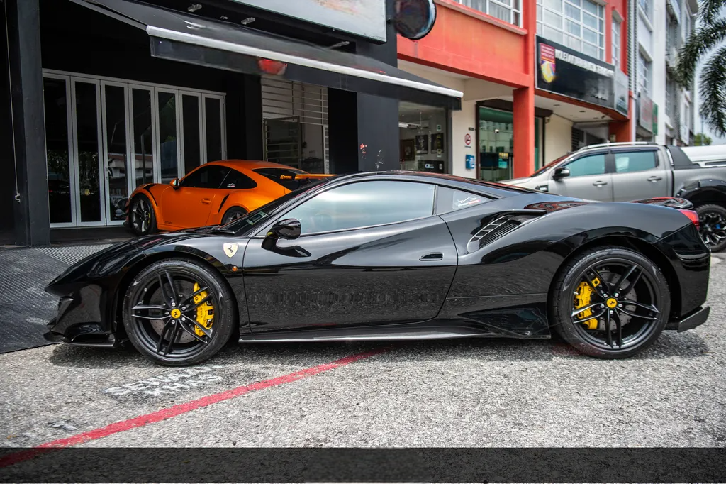 FERRARI 488 PISTA BODYKIT