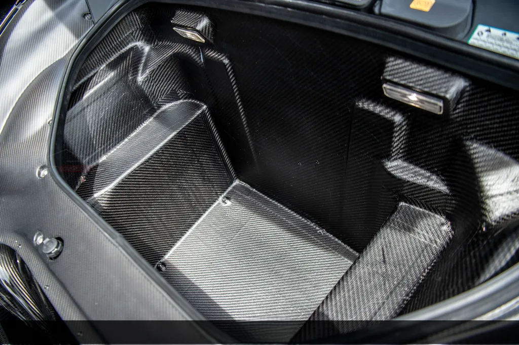 FERRARI 488 PISTA BODYKIT