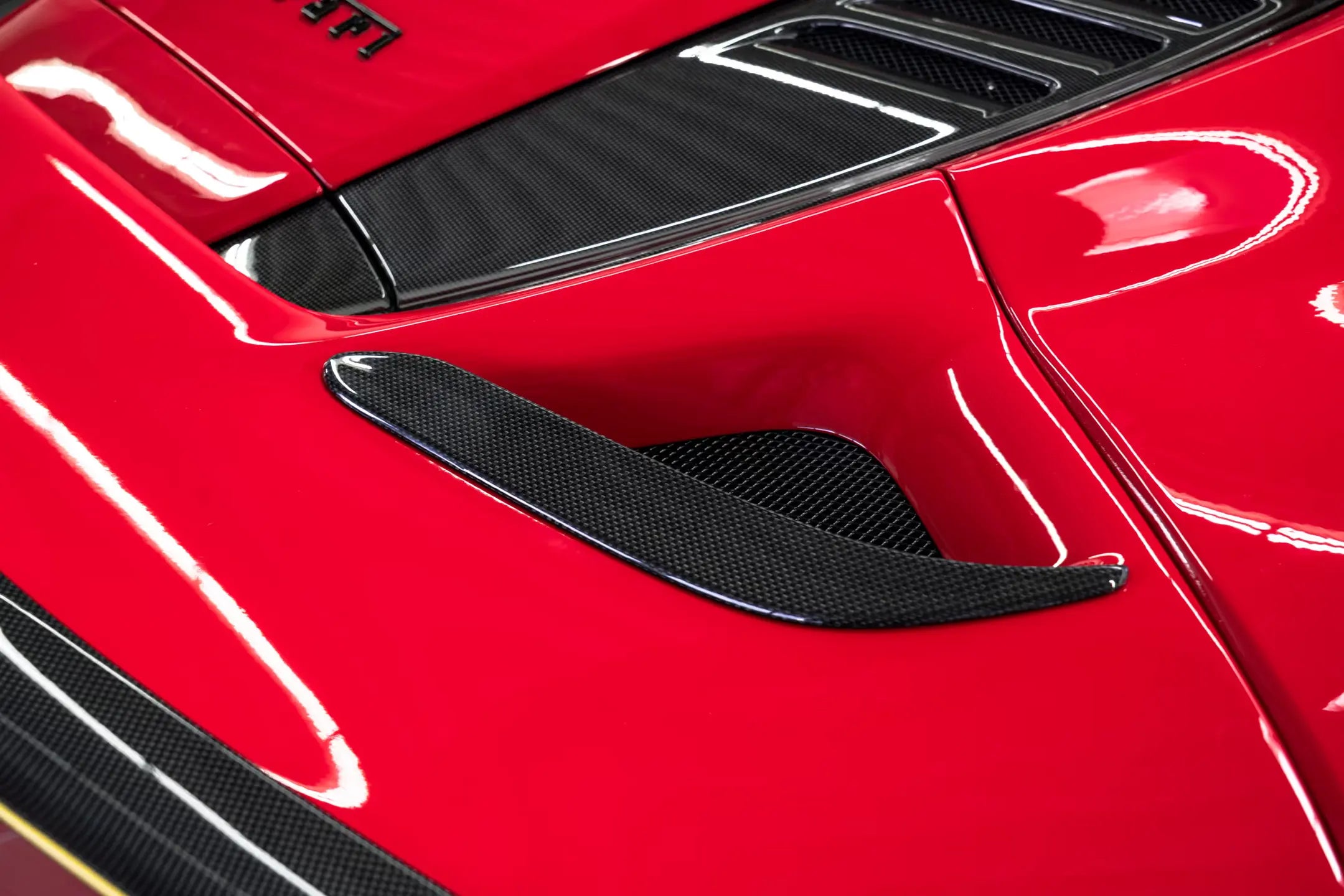 Ferrari F8 Mansory Dry Carbon Fiber Body Kit