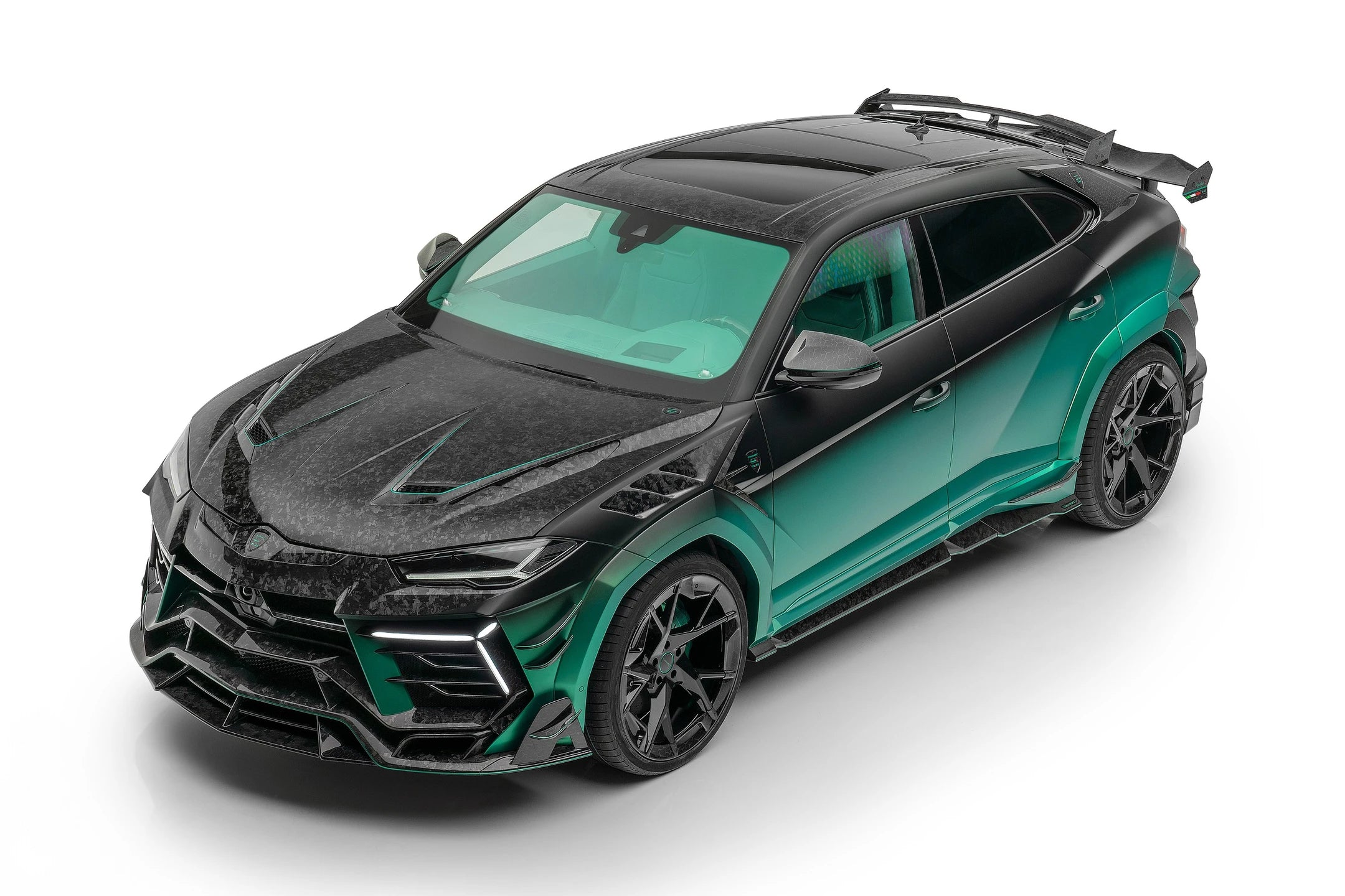 Lamborghini Urus “MANSORY 3rd Gen” Body Kit (Dry Carbon)