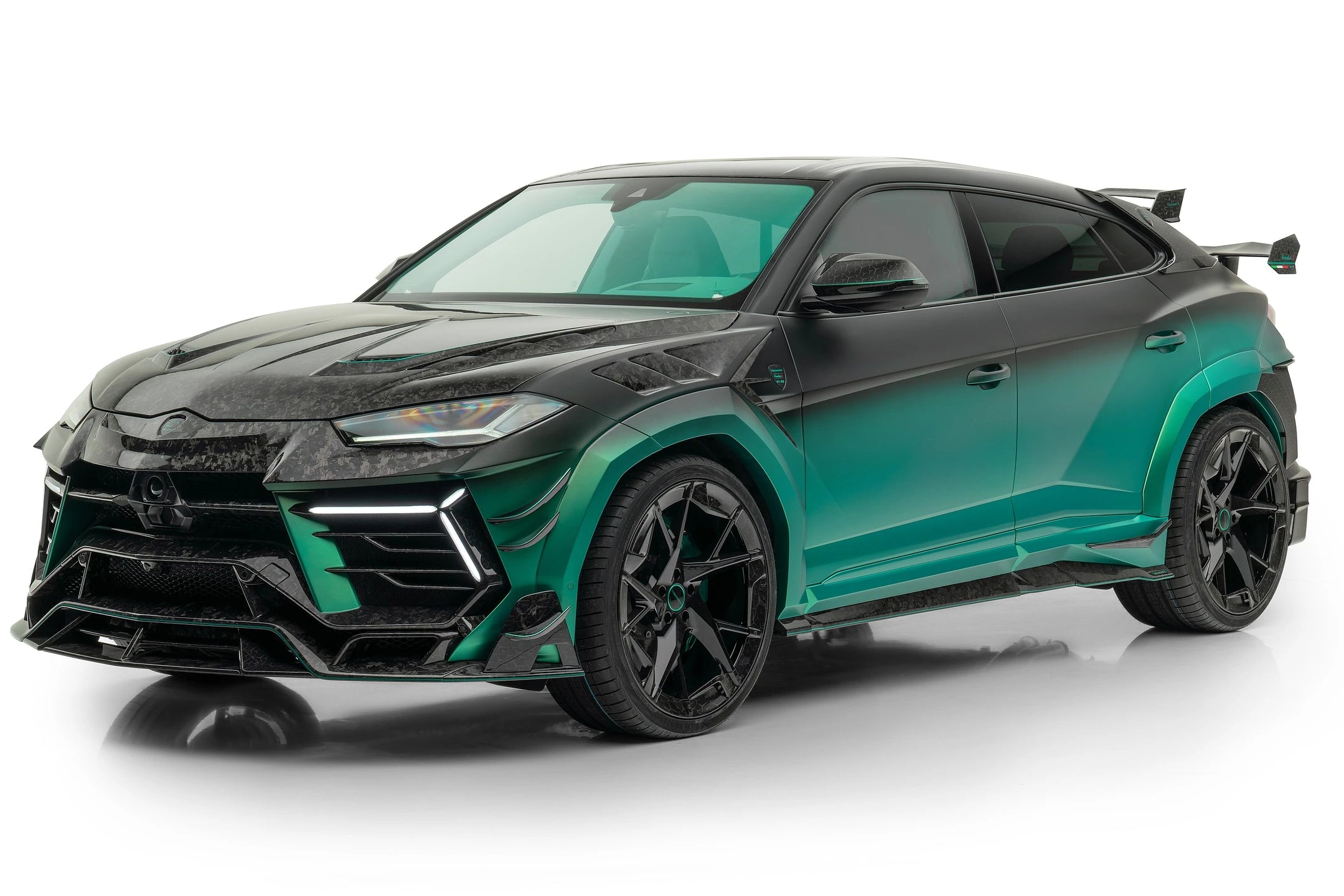 Lamborghini Urus “MANSORY 3rd Gen” Body Kit (Dry Carbon)