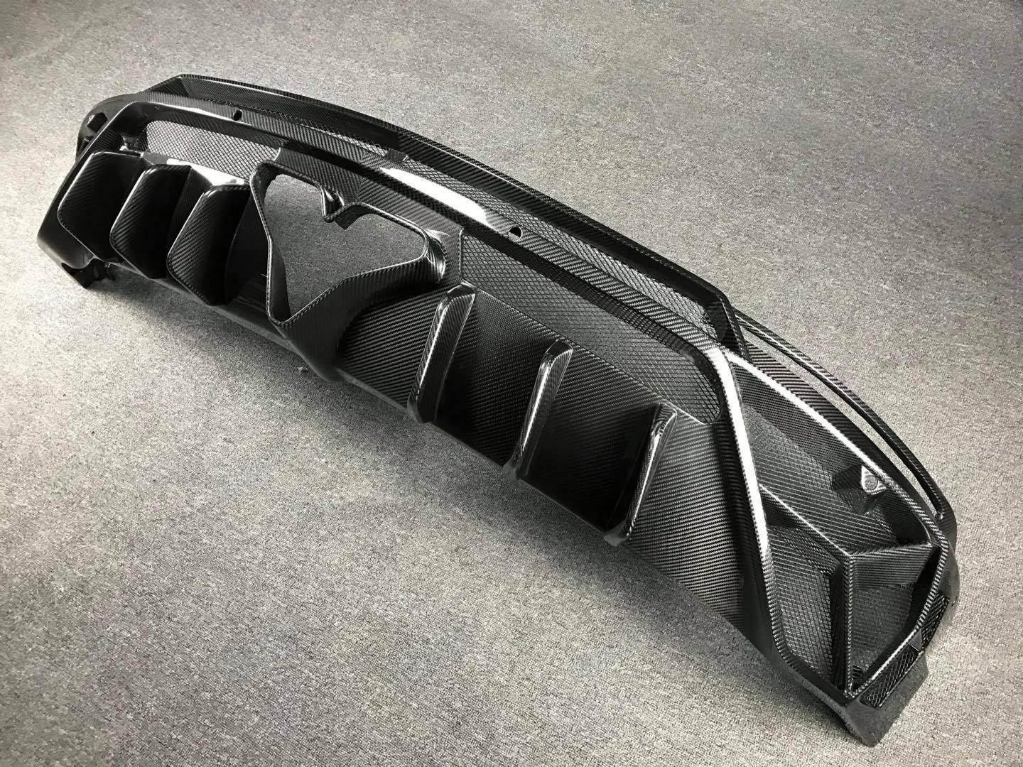 Lamborghini Urus "MANSORY 1st Gen" Dry Carbon Fiber Full Body Kit