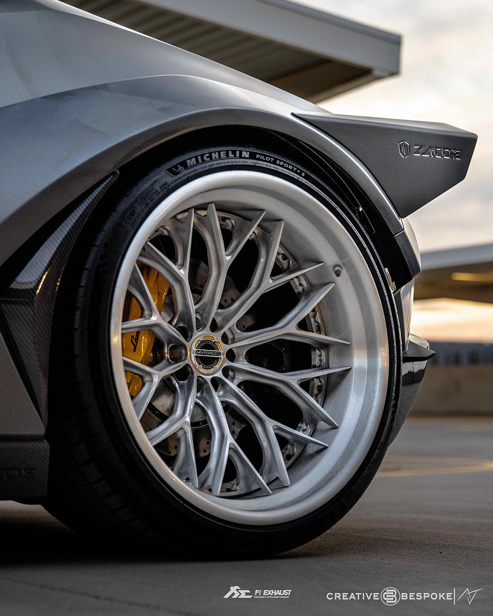 Lamborghini Huracán EVO Fusion Runner Dry Carbon Wide-Body Kit