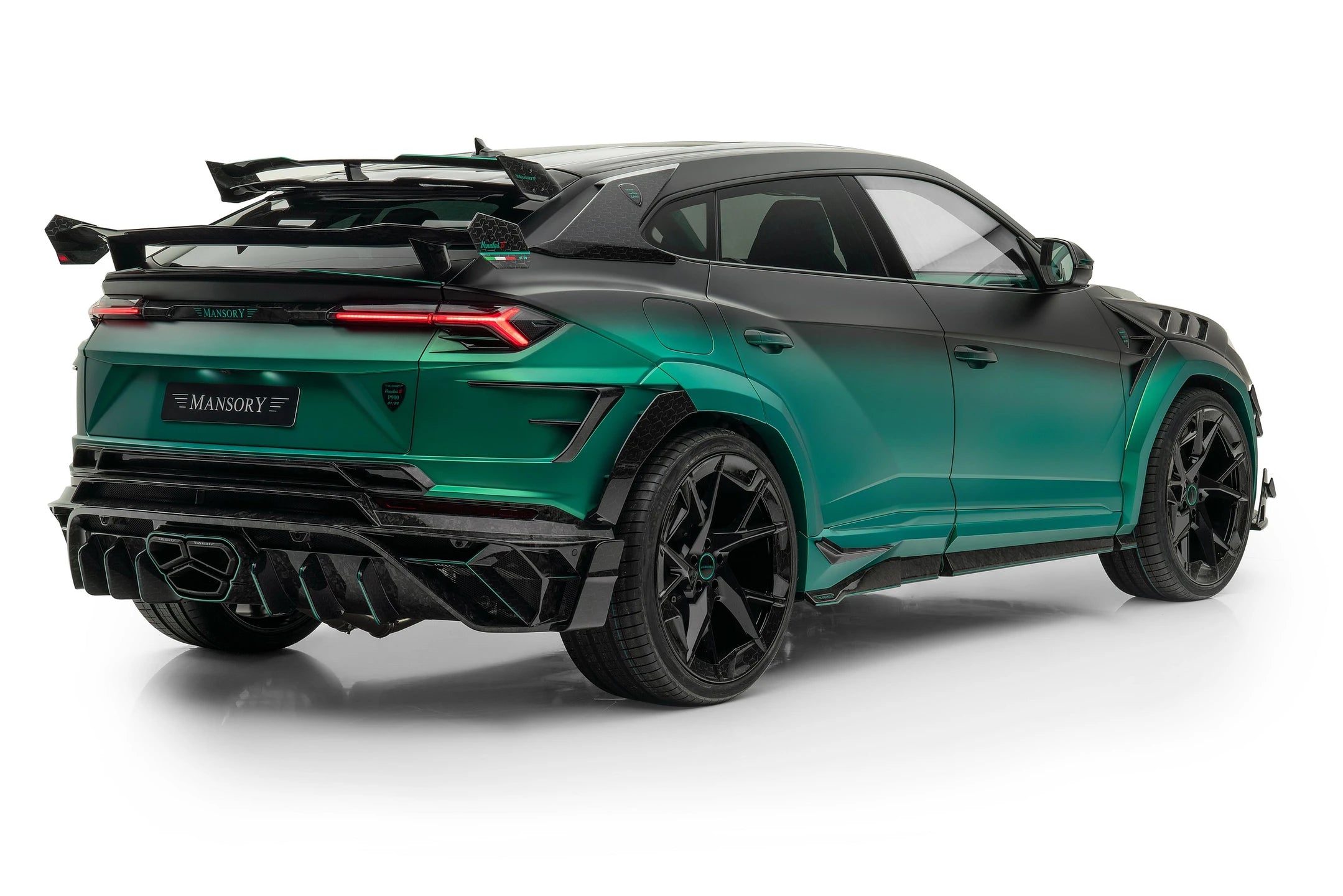 Lamborghini Urus “MANSORY 3rd Gen” Body Kit (Dry Carbon)