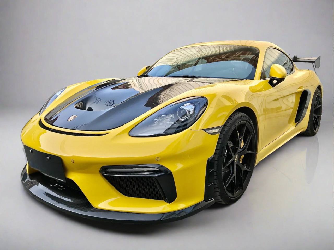 Full DRY Carbon Fiber Full Body Kit For Porsche 718 Upgrade to GT4