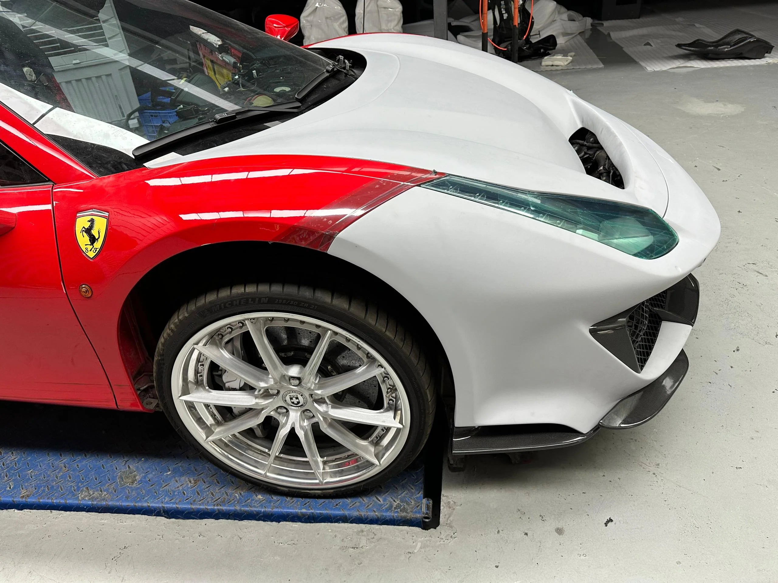 FERRARI 488 PISTA BODYKIT